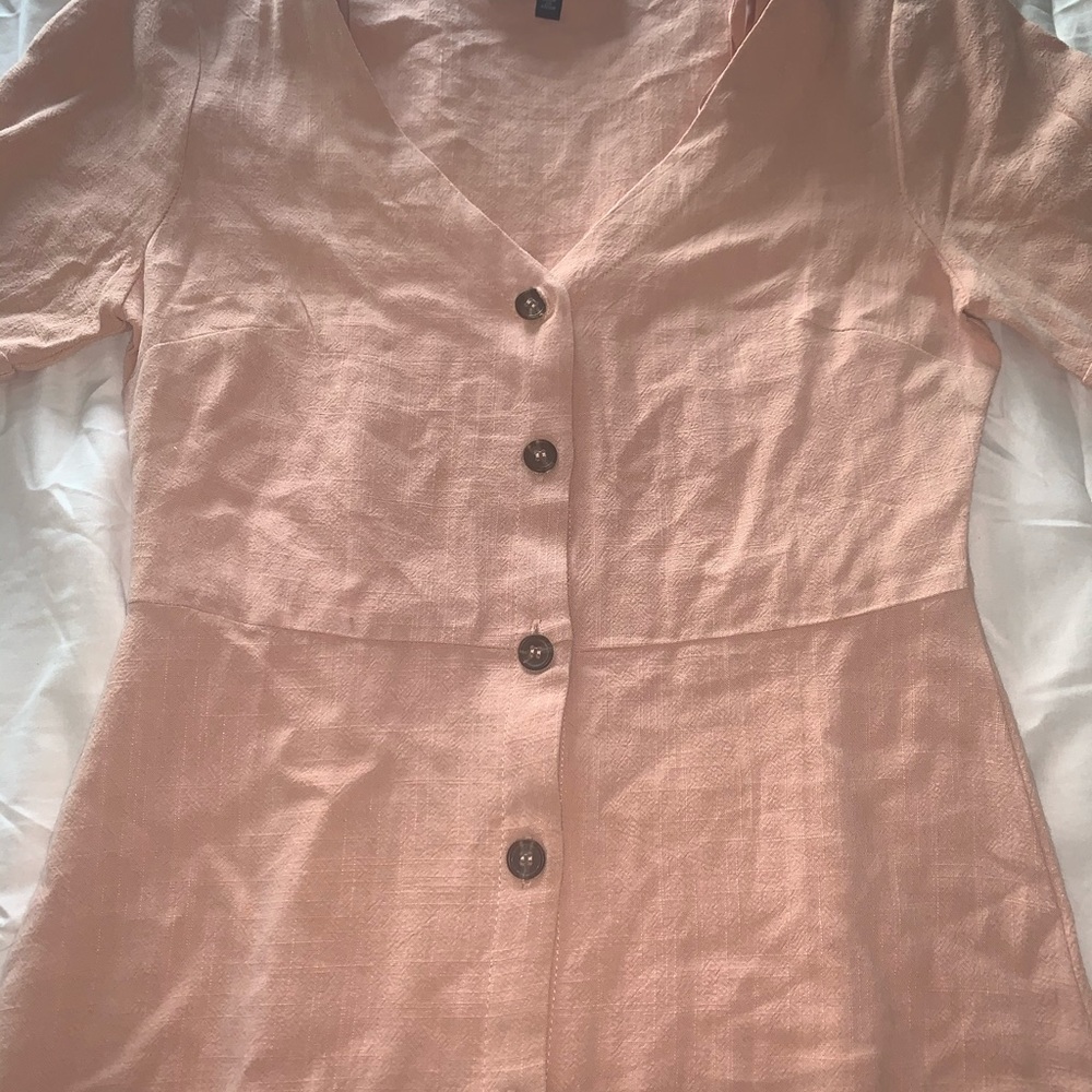Pink dress - Picture 2 of 4